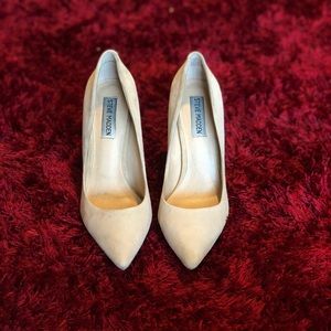 Steve Madden Suede Nude Pumps